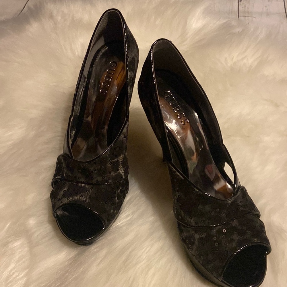 Guess‎ High Heal shoes